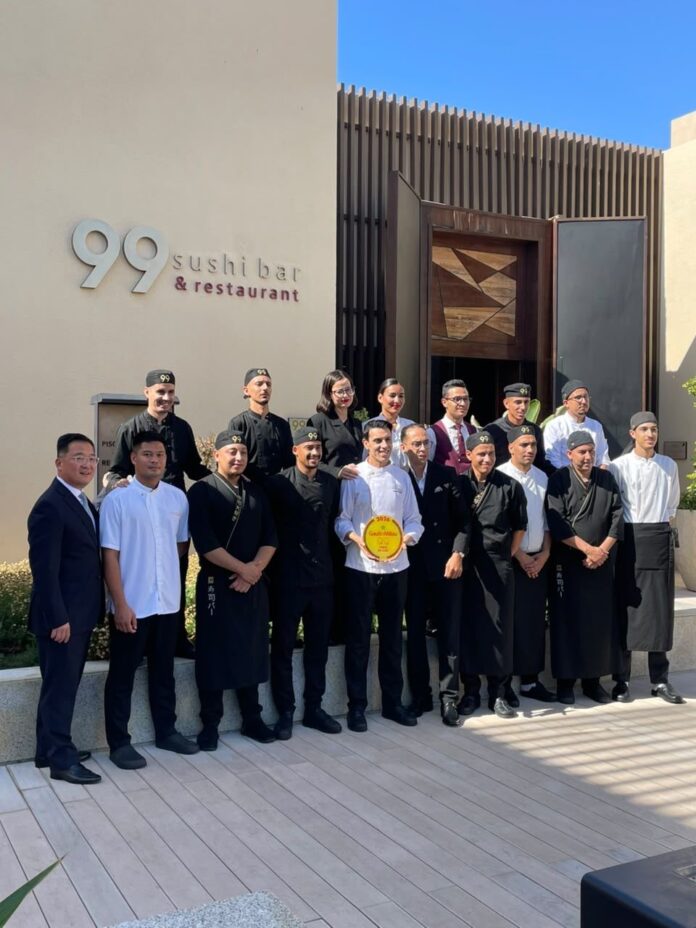 99 Sushi Bar de Rabat Recibe el Prestigioso Reconocimiento Internacional 99 Sushi Bar recibe el reconocimiento internacional Dos Toques Gault&Millau en su restaurante de Rabat