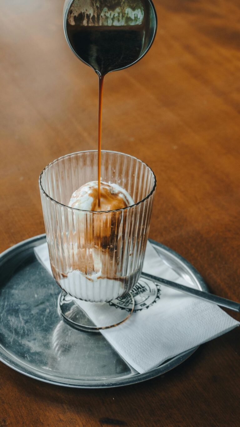 Affogato y Helados con Alcohol: Las Dos Tendencias Refrescantes de Este Verano
