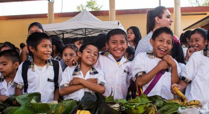 América Latina y Asia: Pioneros en la Reducción del Hambre América Latina y Asia lideran la reducción del hambre mundial gracias a sus políticas sociales e inversiones públicas