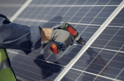 Instalación de Placas Solares en 2026: Ahorro Energético, Incentivos Fiscales y Asesoramiento Especializado Hacen Atractiva la Inversión