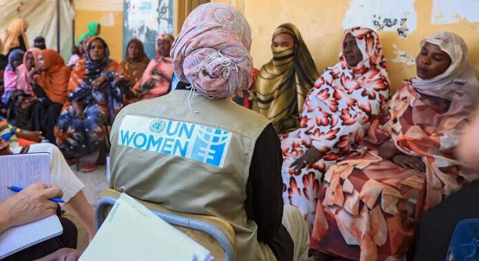 Un Millón de Mujeres y Niñas Pierden Acceso a Servicios Un millón de mujeres y niñas pierde acceso a servicios esenciales por los recortes a la ayuda internacional