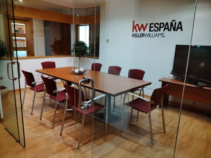 Diez Capitales Españolas: Más de Una Década de Esfuerzo para Diez capitales españolas exigen más de 10 años de esfuerzo para ahorrar la entrada y los gastos de compra de una vivienda