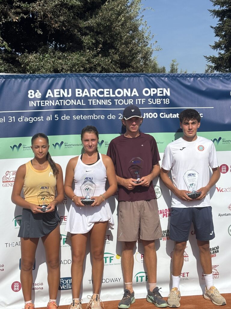 Jorge Martínez Vásquez y Alba María Coromina, Campeones del 8º AENJ Barcelona Open ITF U18 J100
