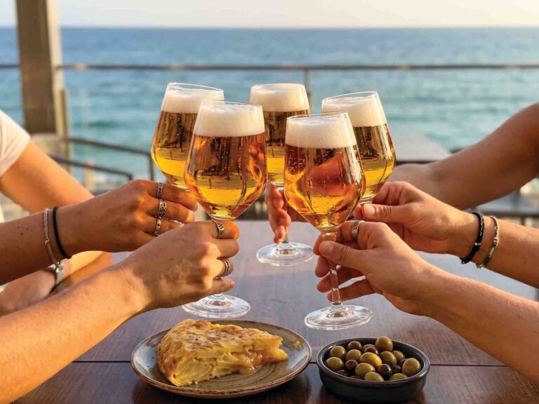 Nace El Término «Zitoturismo» Para Definir Experiencias de Viaje Cerveceras en España