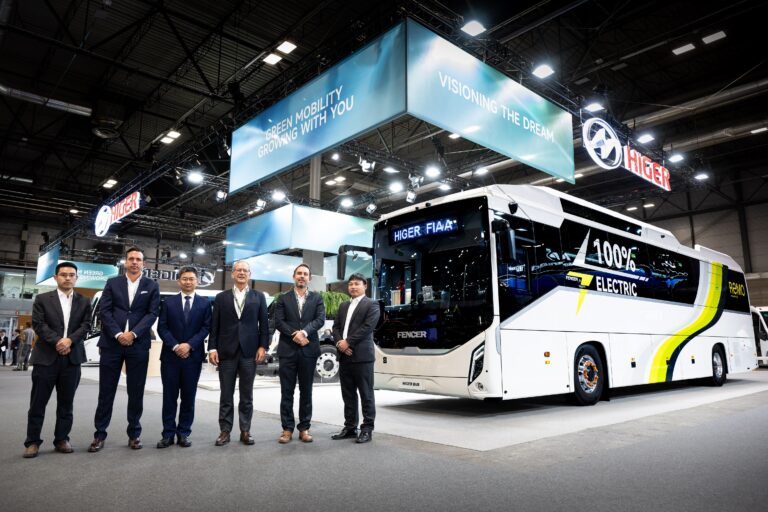Remo Impulsa el Autobús Eléctrico para Enfrentar el Reto 2030