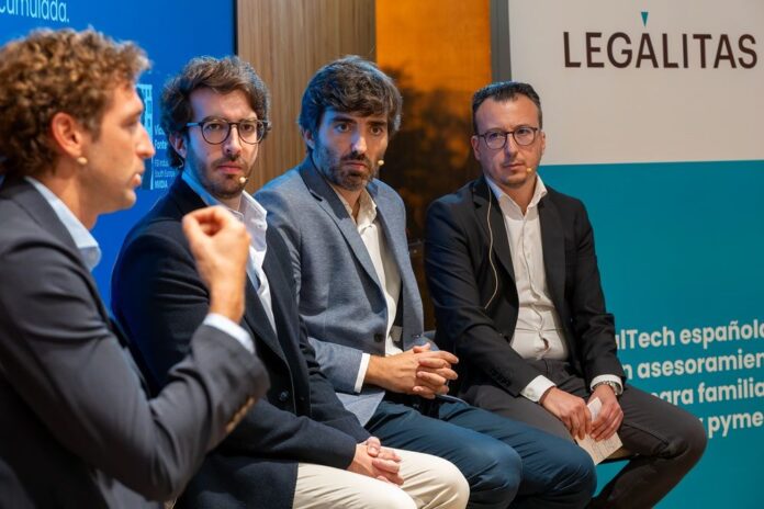 Expertos de Legálitas Exploran Cómo Datos y Experiencia Definirán el Expertos reunidos por Legálitas: datos y experiencia marcarán la diferencia en la era de la IA
